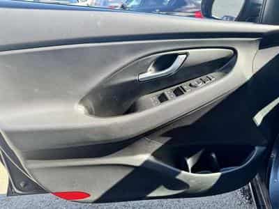 Hyundai i30 1er main / jusqu'à 48 mois de garantie (2019) - Foto 8
