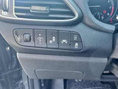 Hyundai i30 1er main / jusqu'à 48 mois de garantie (2019) - Foto 15