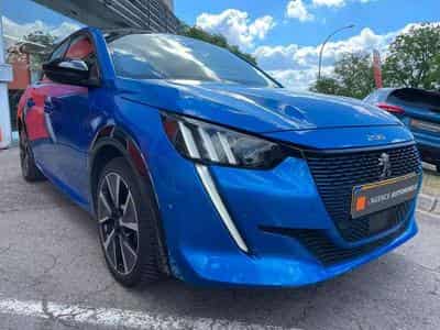 Peugeot 208 208 e 136 GT Pack GARANTIE JUSQU'A 36 MOIS (2022) - Foto 4