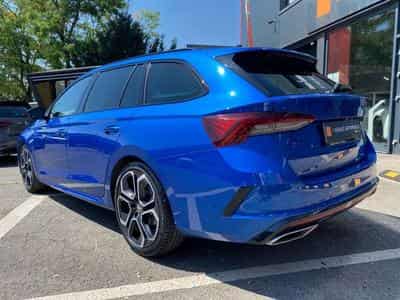 Skoda Octavia Octavia Combi 2.0 TDI DSG RS (2021) - Foto 7