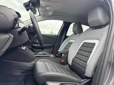 Citroen C4 X 1.2 HYBRIDE 145 MAX E-DCS6 (2025) - Photo 13