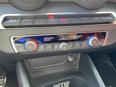 Audi SQ2 SQ2 TFSI quattro S tronic (2020) - Foto 13