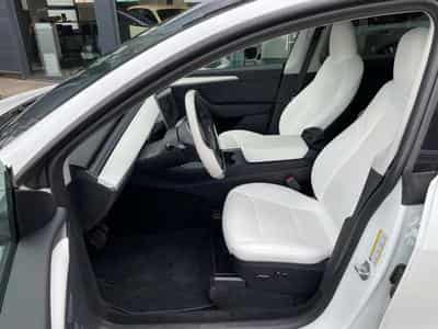 Tesla Model Y Model Y RWD  garantie constructeur 02/28 (2024) - Foto 9