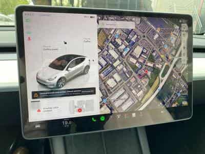 Tesla Model Y Model Y RWD  garantie constructeur 02/28 (2024) - Foto 11