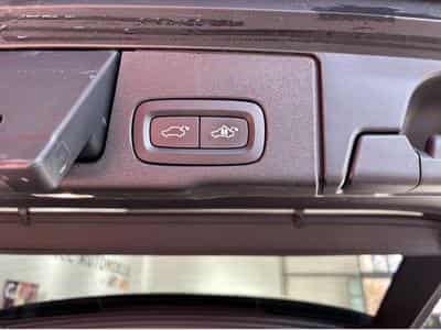 Volvo XC60 XC60 B4 D AWD RDesign-JUSQUA 48 MOIS DE GARANTIE (2023) - Photo 9