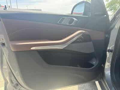 BMW X5 50e / M-sport / JUSQU'A 36MOIS DE GARANTIE POSSIBLE (2025) - Foto 8