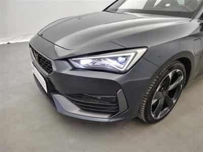 Cupra Leon ST 1.4 e-Hybrid DSG PHEV NAVI / FULL LED / CAMERA (2022) - Photo 15