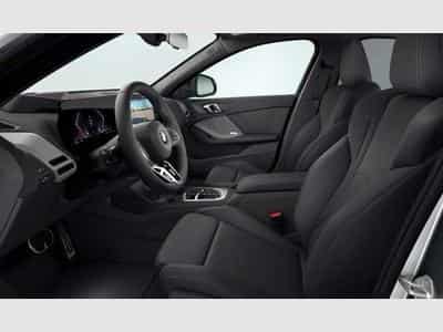 BMW 120 d M Sport M Sportpaket Garantie Usine bis 2030 (2024) - Photo 3