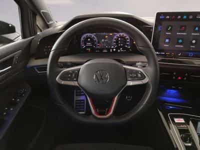 VW Golf (2024) - Photo 9