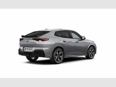 BMW iX2 30xDrive M Sport M Sportpaket Head-Up DAB (2024) - Photo 2