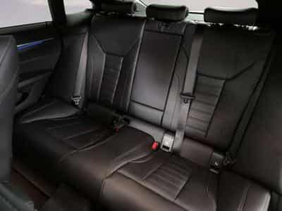 BMW i4 M50 (2022) - Photo 8