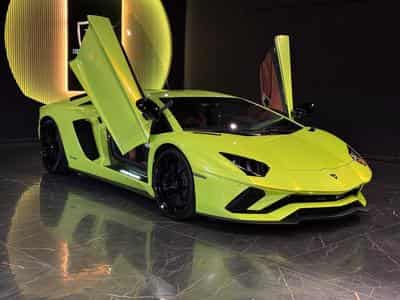 Lamborghini Aventador S LP740-4 (2017) - Photo 1