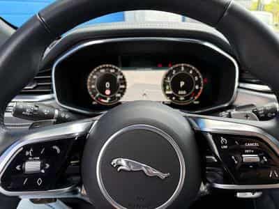 Jaguar F-Pace F-Pace P400 AWD R-Dynamic S (2024) - Foto 12