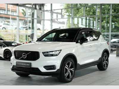 Volvo XC40 R Design 2WD *2.H *Digital *GSD *360° *H&K (2018) - Photo 4