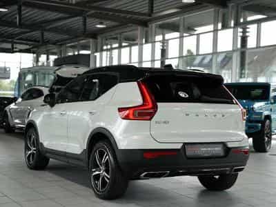 Volvo XC40 R Design 2WD *2.H *Digital *GSD *360° *H&K (2018) - Photo 10