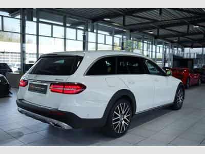 Mercedes E 220 d 4Matic All-Terrain *Widescreen *LED * (2019) - Photo 10