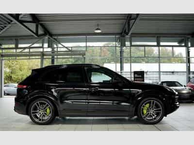 Porsche Cayenne E-Hybrid 1.H *21 *Chrono*BOSE*Pano*LUFT (2021) - Photo 6