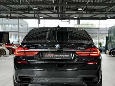 BMW 750 i xDrive M Sportpaket*20 *B&W *GSD *S-AGA (2015) - Photo 8