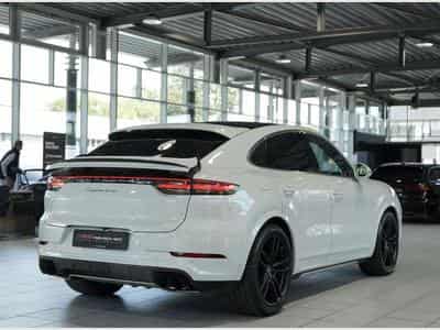 Porsche Cayenne Turbo *21*Chrono*Pano*HUD*Matrix*Memory (2019) - Foto 5