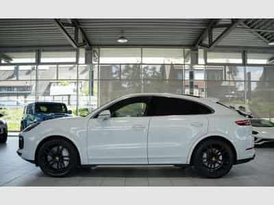 Porsche Cayenne Turbo *21*Chrono*Pano*HUD*Matrix*Memory (2019) - Foto 8
