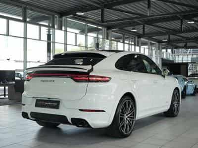 Porsche Cayenne GTS Coupé *22*Carbon*BOSE*S-Chrono*LUFT (2020) - Photo 9