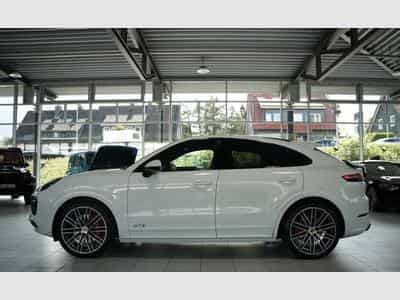 Porsche Cayenne GTS Coupé *22*Carbon*BOSE*S-Chrono*LUFT (2020) - Photo 12