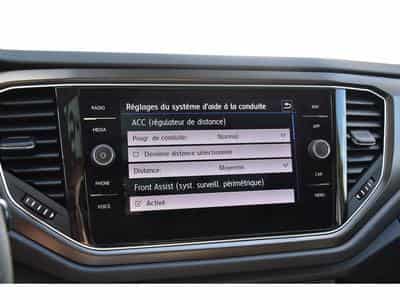 VW T-Roc 1.5 TSI Style DSG PANO ACC SIDE PARK CAM KEYLESS 1° MAIN (2018) - Foto 12