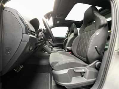 Skoda Karoq Sportline+DSG+4x4+P.Travel+StandH.+P.Performance+Canton (2024) - Photo 9