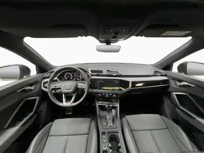 Audi Q3 SB+S-Line+40TFSI+Quattro+S-Tronic+Pano+P.Premium (2025) - Photo 2
