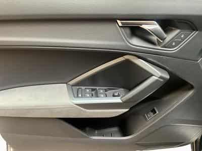 Audi Q3 SB+S-Line+40TFSI+Quattro+S-Tronic+Pano+P.Premium (2025) - Photo 14