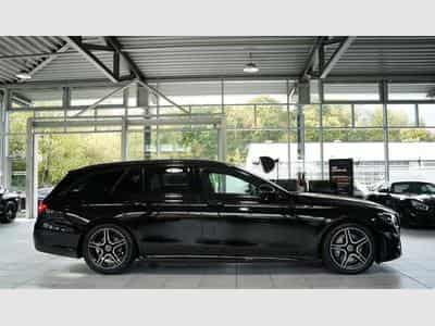 Mercedes E 300 d 4M T AMG Line 2H *Pano *BURM *Night *AHK (2022) - Photo 6