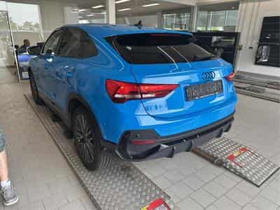 Audi Q3 S-LINE 35 TDI S TRONIC 7 150 CV *ATTELAGE* HAYON * (2022) - Foto 4