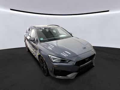 Cupra Leon ST 2.0 TSI 310CV 4Drive *ATTELAGE* PANO* *BEATS* *CAM* *VSS* (2024) - Foto 3