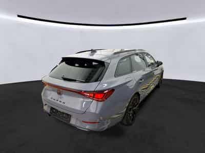 Cupra Leon ST 2.0 TSI 310CV 4Drive *ATTELAGE* PANO* *BEATS* *CAM* *VSS* (2024) - Foto 5