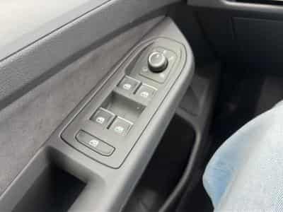 VW GOLF VIII 1.5 ETSI EVO2 116 LIFE DSG7 (2026) - Photo 11