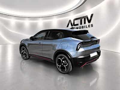 Alfa-Romeo JUNIOR 1.2 IBRIDA 145 SPECIALE E-DCT6 (2026) - Foto 5