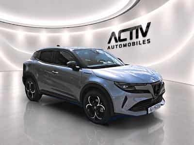 Alfa-Romeo JUNIOR 1.2 IBRIDA 145 SPECIALE E-DCT6 (2026) - Foto 3