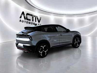 Alfa-Romeo JUNIOR 1.2 IBRIDA 145 SPECIALE E-DCT6 (2026) - Foto 7