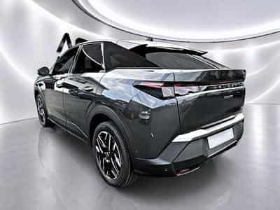 Peugeot 3008 1.2 HYBRID 136 GT E-DCS6 (2025) - Photo 6