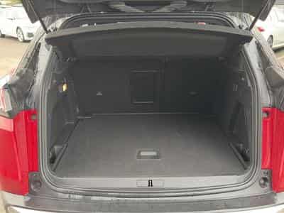Peugeot 3008 1.5 BLUEHDI 130 GT EAT8 (2022) - Photo 15