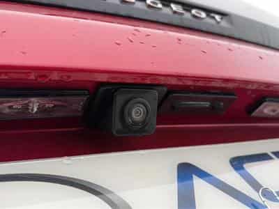 Peugeot 3008 1.5 BLUEHDI 130 GT EAT8 (2022) - Photo 14