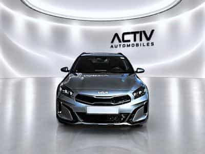 Kia XCEED 1.5 T-GDI 140 GT-LINE PREMIUM DCT7 (2024) - Photo 2