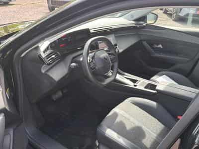 Peugeot 408 HYBRID 136 ALLURE E-DCS6 (2024) - Photo 11