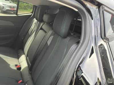 Peugeot 408 HYBRID 136 ALLURE E-DCS6 (2024) - Photo 14