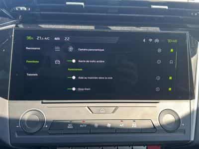 Peugeot 408 HYBRID 145 ALLURE E-DCS6 (2025) - Photo 12