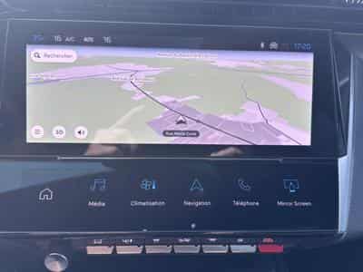 Peugeot 308 1.2 HYBRID 145 GT E-DCS6 (2025) - Photo 13