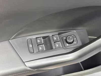 VW T-Cross R-Line Limited (2026) - Foto 14