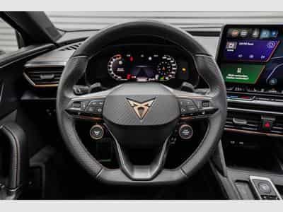 Cupra Leon ST 2,0 TSI (2025) - Photo 9