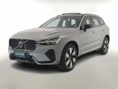 Volvo XC60 Plus Dark (2024) - Photo 1