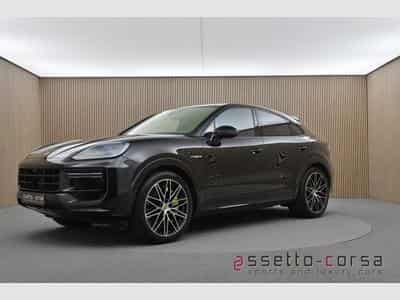 Porsche Cayenne Cayenne Turbo E-Hybrid Coupe*InnoDr*PCCB*PDCC (2024) - Photo 8